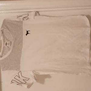 Womens T shirt short sleeved